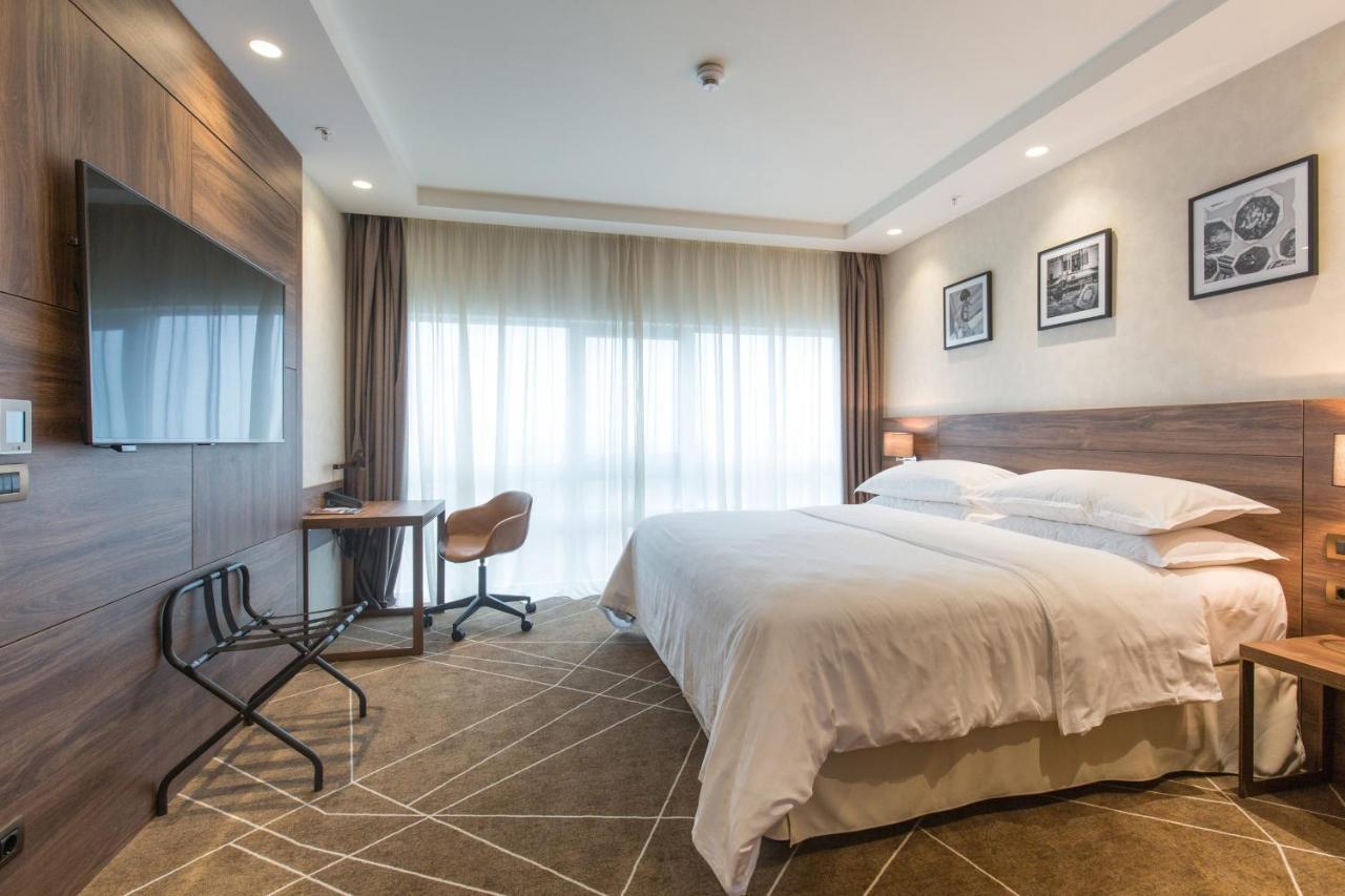 Sheraton Novi Sad Exterior foto